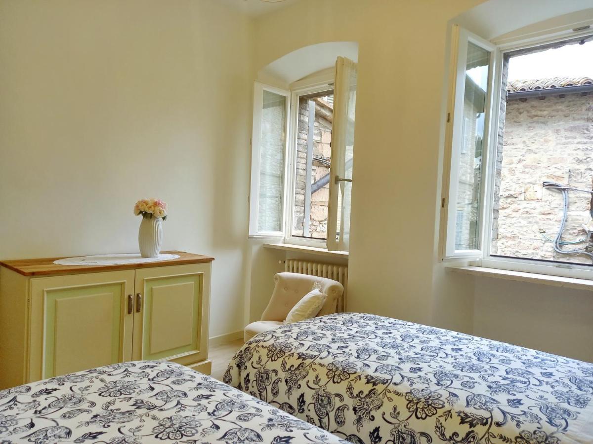 אסיסי B&B Maison Gabry מראה חיצוני תמונה