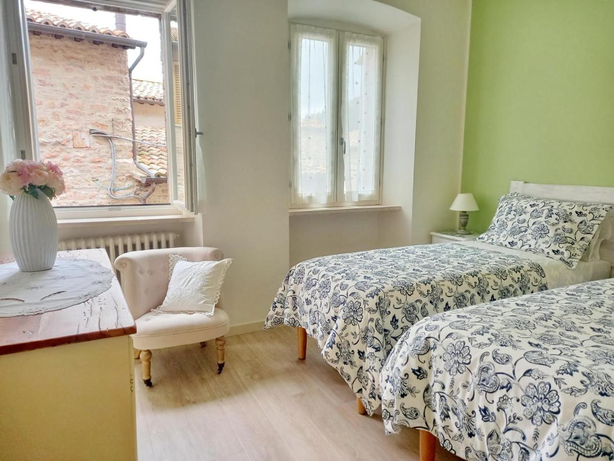 אסיסי B&B Maison Gabry מראה חיצוני תמונה