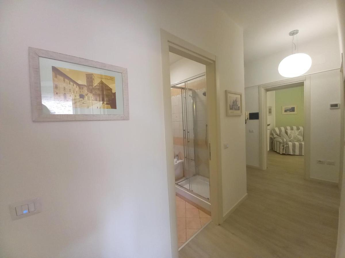 אסיסי B&B Maison Gabry מראה חיצוני תמונה